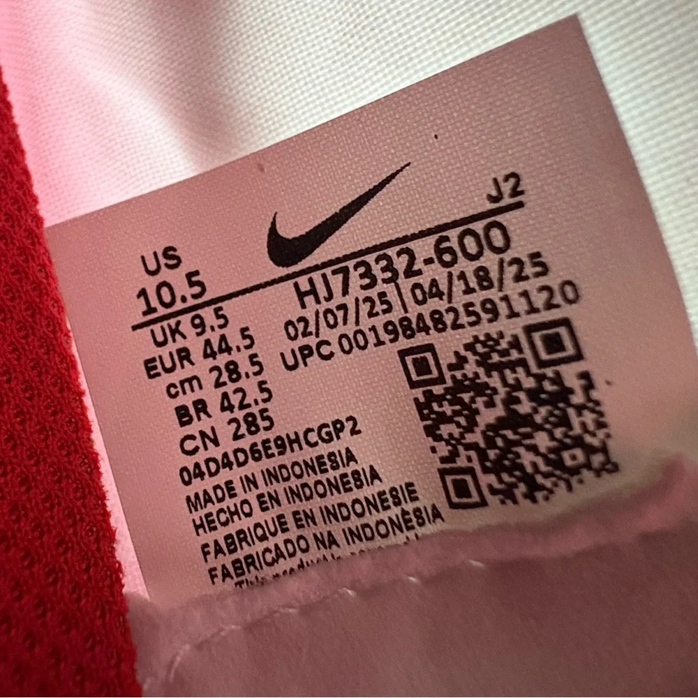 Nike Zoom Mercurial Vapor 16 Academy LV8 MG Fear Nothing Pack Cleats HJ7332-600